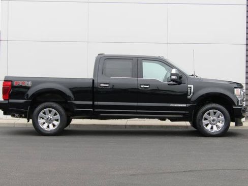 Used 2022 Ford F250 Platinum AWD/4WD image 4