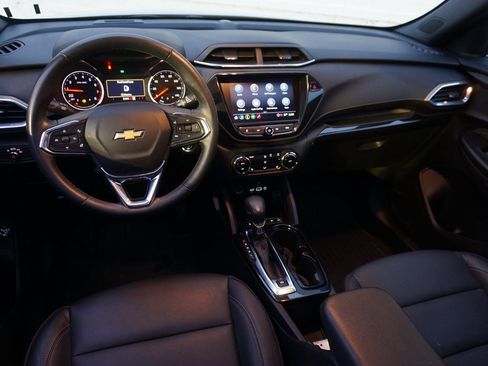 Certified 2023 Chevrolet TrailBlazer ACTIV w/ Sun and Liftgate Package image 13