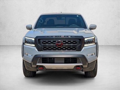 Used 2024 Nissan Frontier Pro-X RWD image 2
