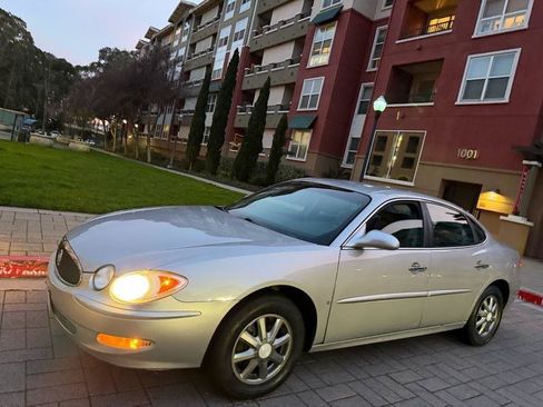 Used 2007 Buick LaCrosse CXL FWD image 3