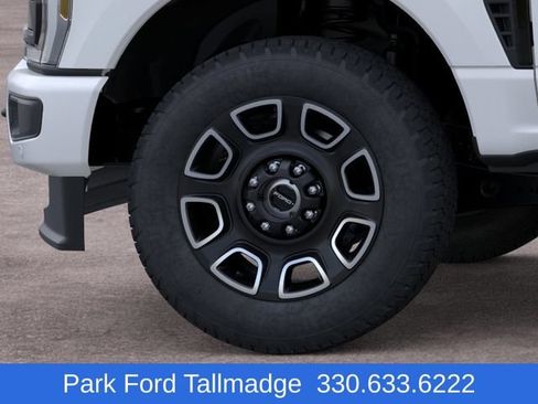 New 2026 Ford F350 Platinum w/ FX4 Off-Road Package AWD/4WD image 19
