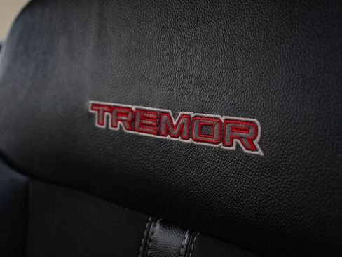 Used 2021 Ford Ranger Lariat w/ Tremor Off-Road Package AWD/4WD image 24