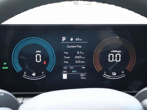 New 2026 Hyundai Santa Fe SE image 31