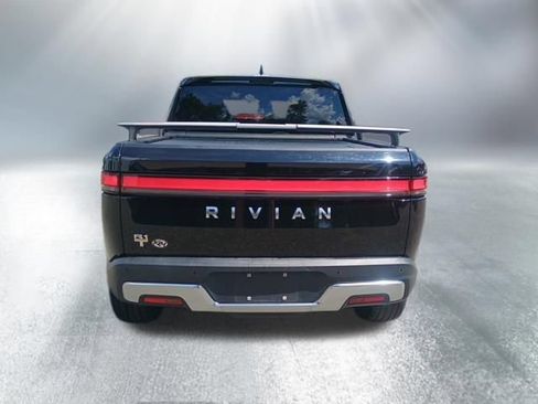Used 2022 Rivian R1T Adventure AWD/4WD image 4