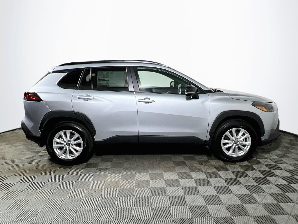 New 2026 Toyota Corolla Cross LE w/ Moonroof Package AWD/4WD image 8