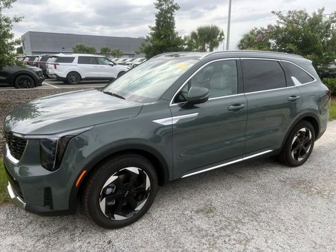 Used 2025 Kia Sorento SX Prestige AWD/4WD image 1