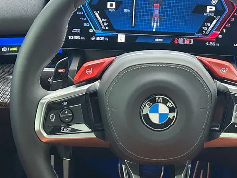 New 2026 BMW M5 w/ M Driver's Package AWD/4WD image 18