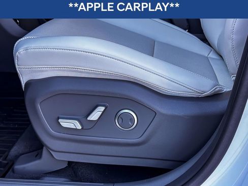 Used 2026 Hyundai Santa Fe SEL image 16