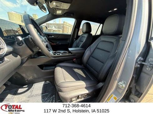 Used 2026 Chevrolet Equinox LT w/ Convenience Package II image 10