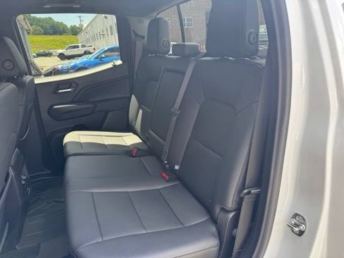 New 2026 Chevrolet Colorado LT w/ LT Convenience Package AWD/4WD image 20