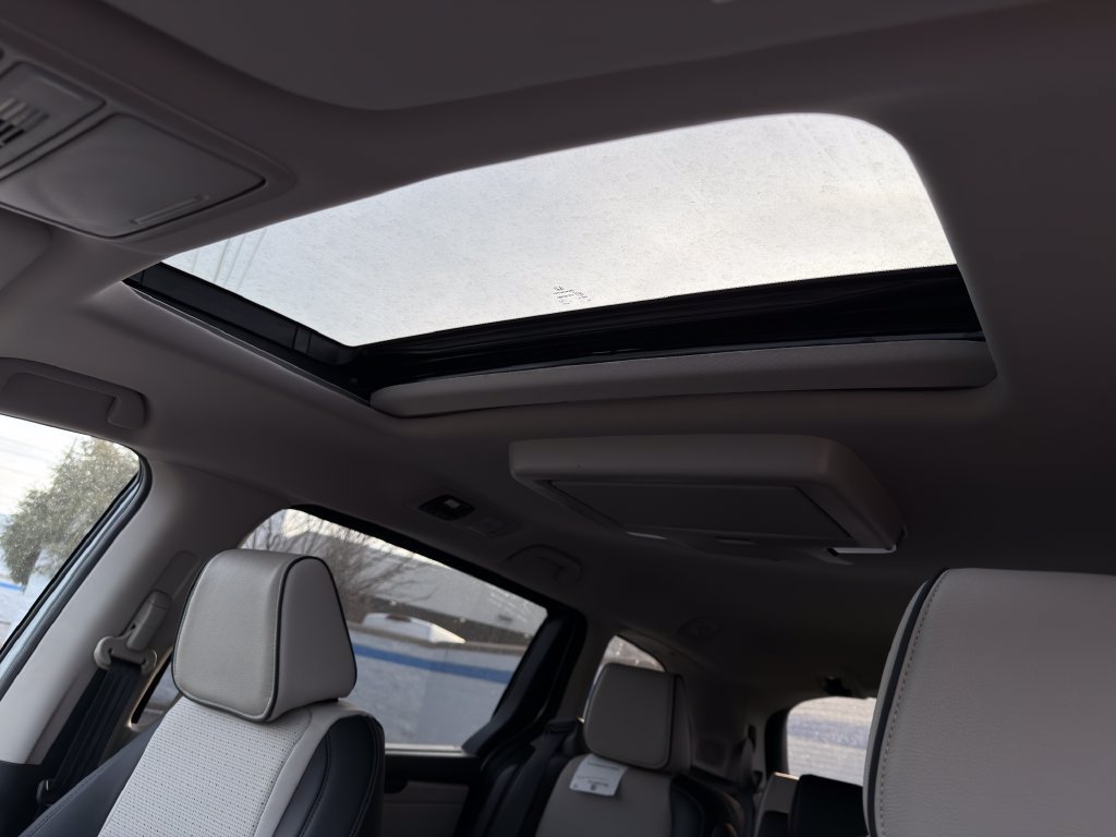 Certified 2026 Honda Odyssey Elite image 11