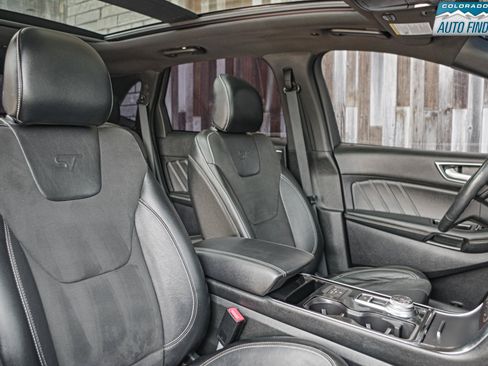 Used 2019 Ford Edge ST w/ Equipment Group 401A AWD/4WD image 22