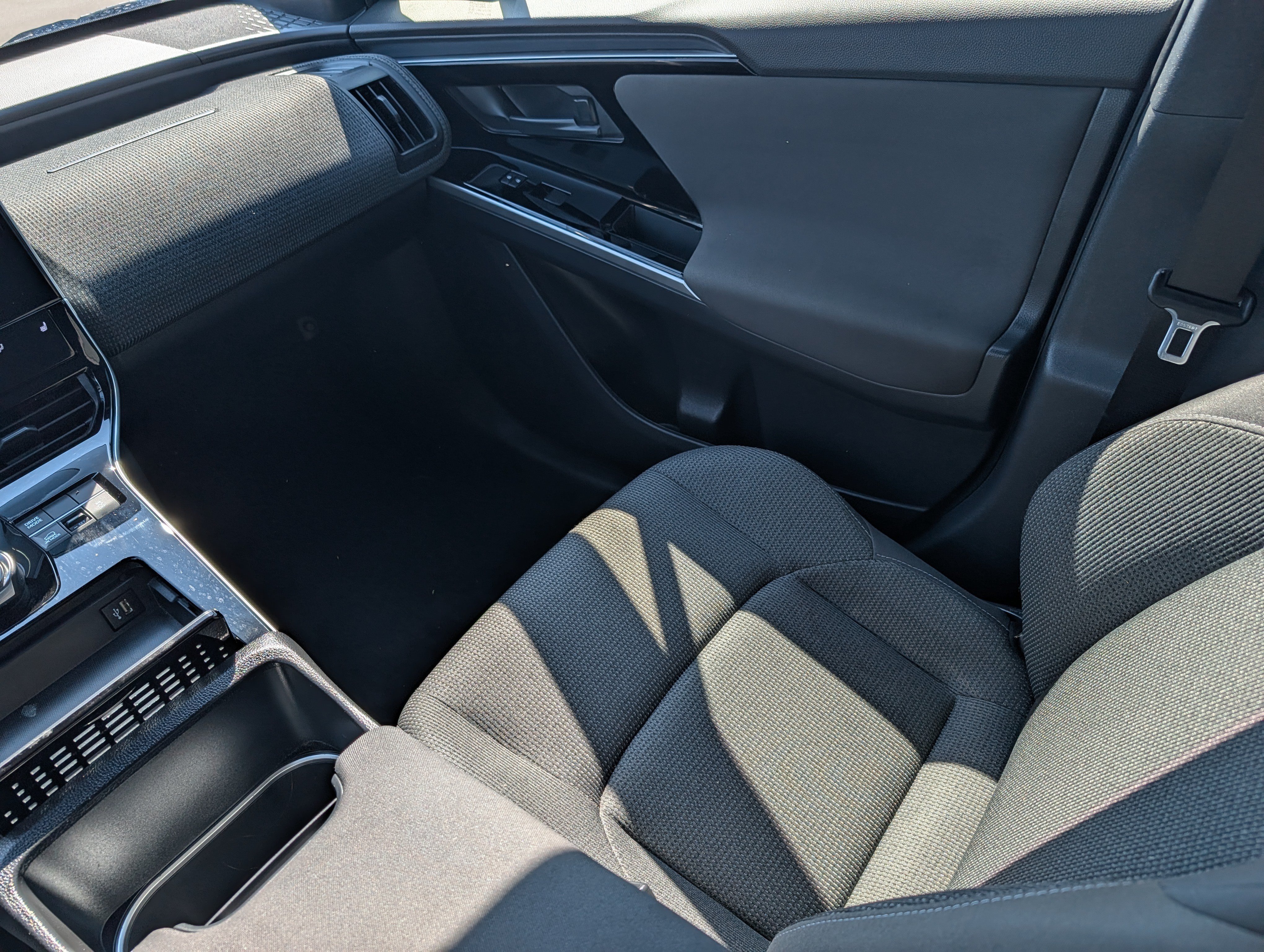 Certified 2024 Subaru Solterra AWD/4WD image 11