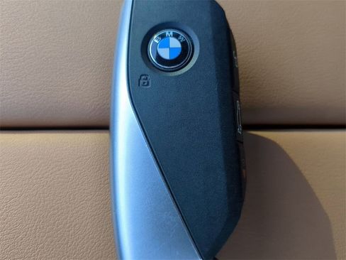 Certified 2024 BMW X5 sDrive40i w/ Premium Package image 31