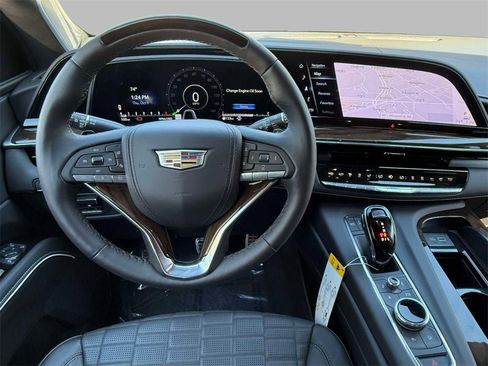 New 2024 Cadillac Escalade Premium Luxury Platinum image 3