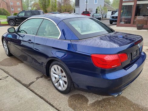 Used 2013 BMW 328i Convertible RWD image 4