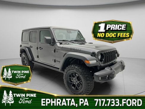 Used 2025 Jeep Wrangler Unlimited Sport AWD/4WD image 1