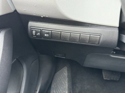 Certified 2026 Toyota Corolla SE image 27