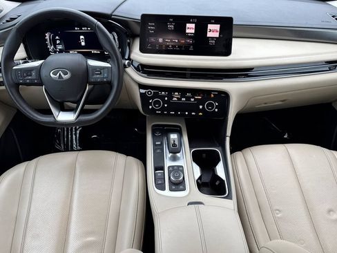 Certified 2025 INFINITI QX60 Luxe w/ Vision Package AWD/4WD image 12