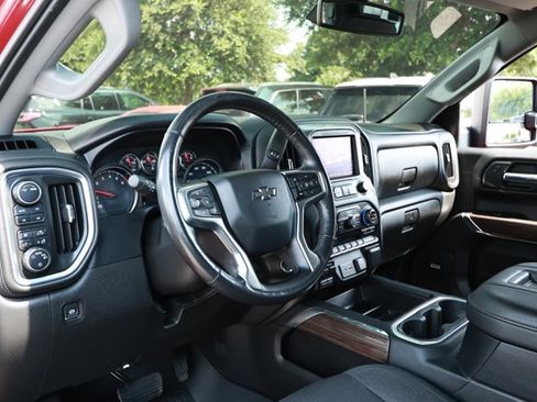 Used 2020 Chevrolet Silverado 1500 RST AWD/4WD image 27