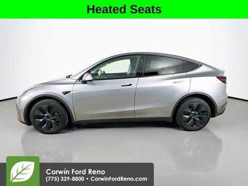 Used 2024 Tesla Model Y Long Range AWD/4WD image 4