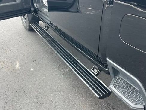 Used 2023 Chevrolet Silverado 3500 High Country w/ Z71 Off-Road Package image 10