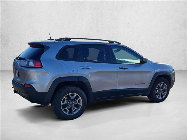 Used 2019 Jeep Cherokee Trailhawk w/ Cold Weather Group AWD/4WD image 4