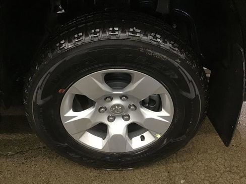 Certified 2025 RAM 1500 Big Horn image 10