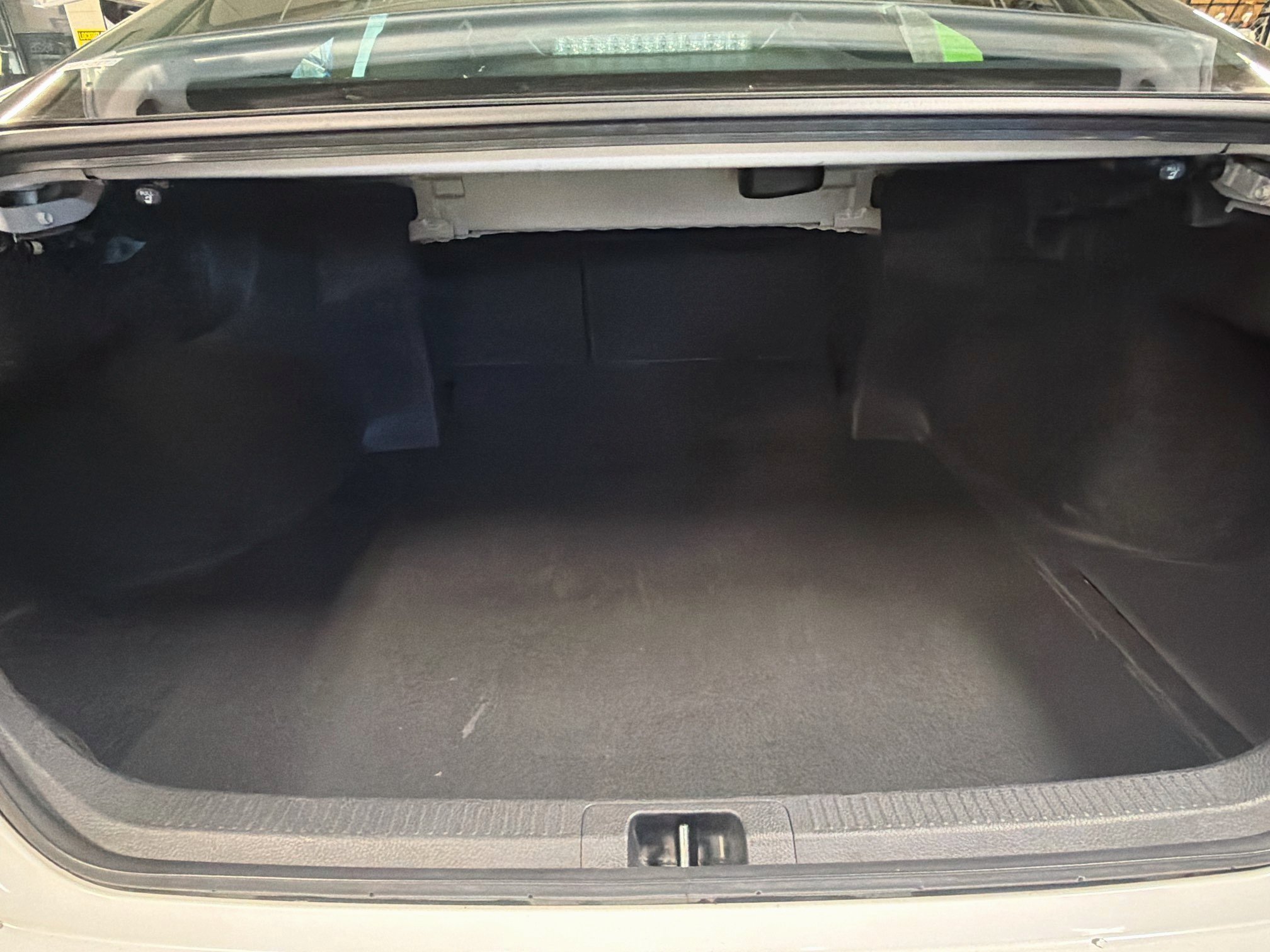 Used 2025 Toyota Camry SE FWD image 29