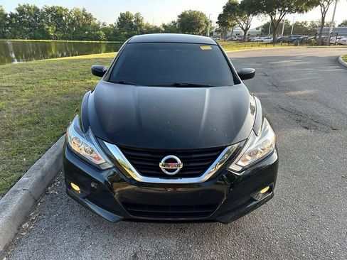 Used 2017 Nissan Altima 2.5 SV FWD image 9