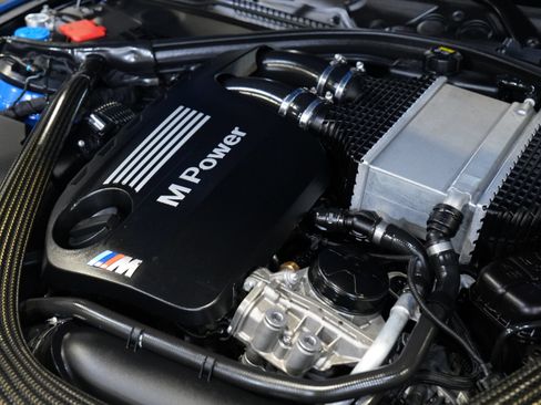 Used 2018 BMW M3 RWD image 53