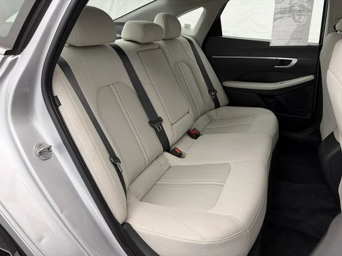 Used 2025 Hyundai Sonata SEL FWD image 28