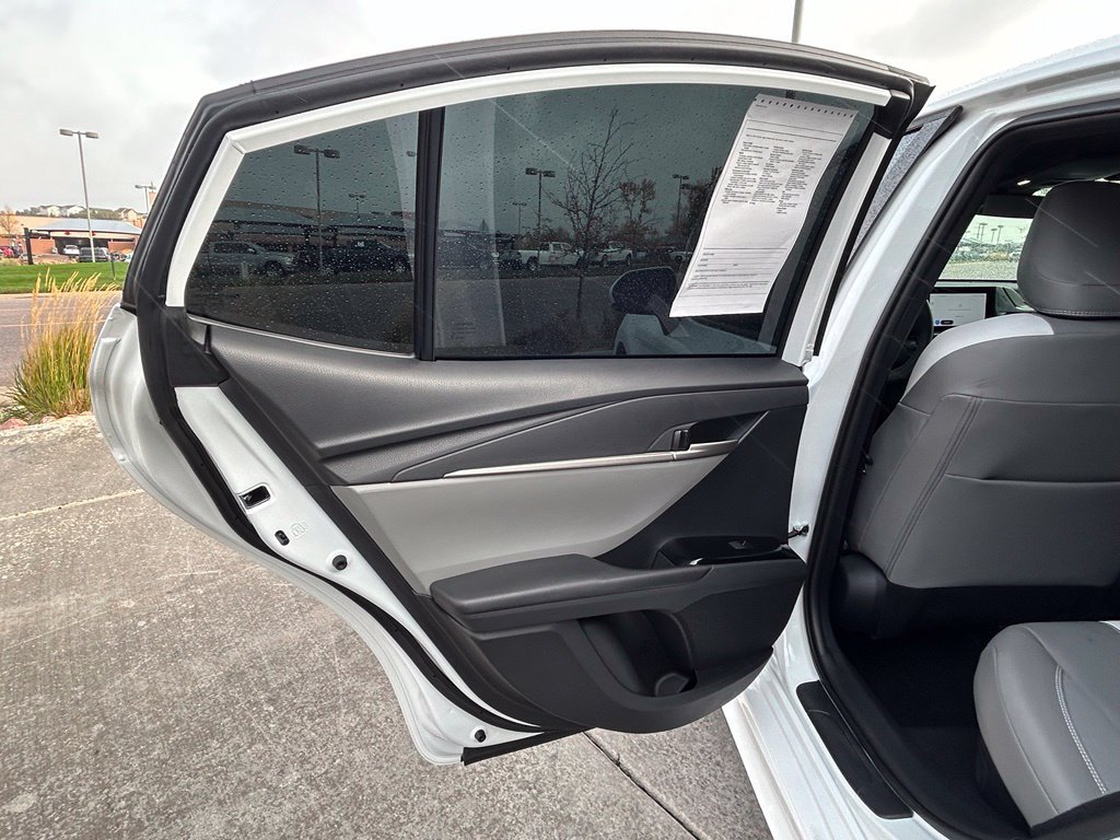Used 2026 Toyota Camry SE FWD image 24
