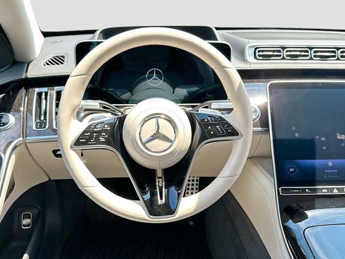Used 2023 Mercedes-Benz S 580 4MATIC Sedan image 11