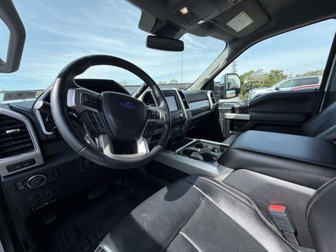 Used 2021 Ford F250 Lariat w/ Lariat Ultimate Package image 12