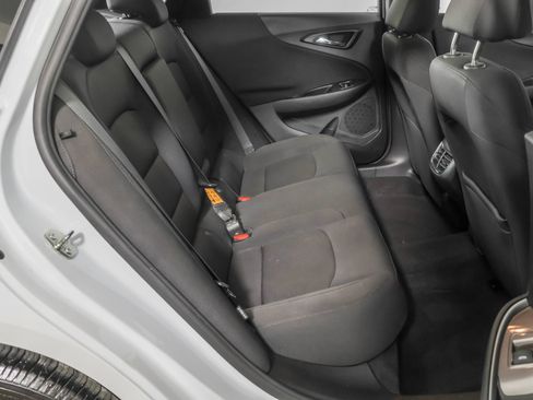 Used 2023 Chevrolet Malibu LT FWD image 40