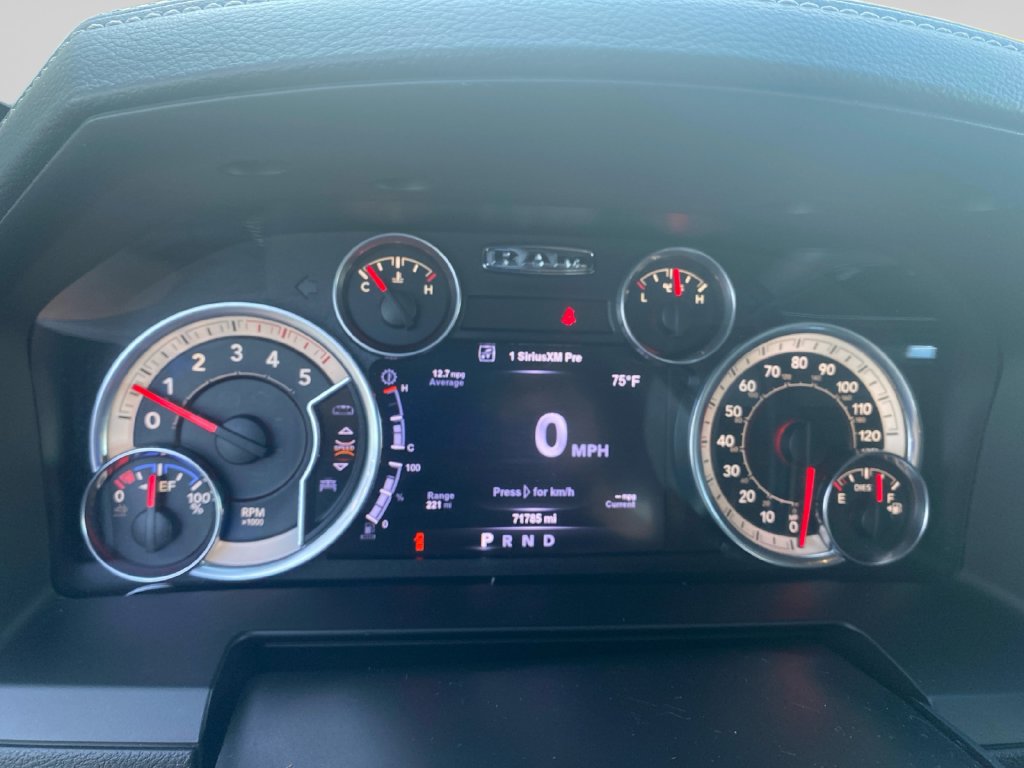 Used 2017 RAM 2500 Laramie AWD/4WD image 25