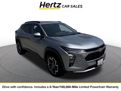 Used 2025 Chevrolet Trax LT