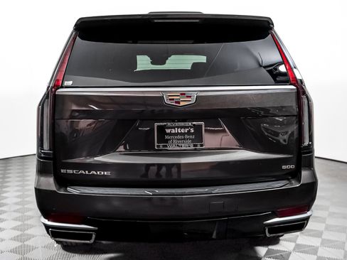 Used 2021 Cadillac Escalade Premium Luxury AWD/4WD image 9