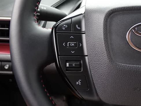 Certified 2026 Toyota Prius Plug-In Hybrid FWD image 37