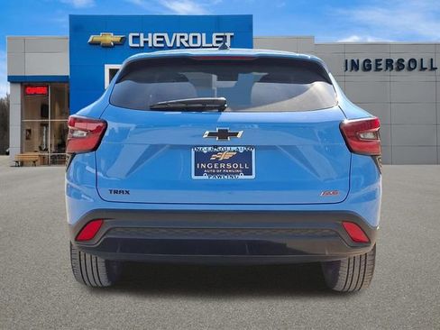 Used 2024 Chevrolet Trax RS w/ Driver Confidence Package FWD image 26