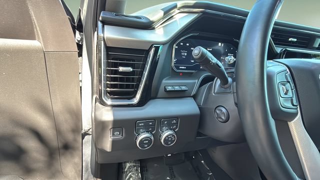 Used 2025 GMC Sierra 1500 Denali w/ Denali Reserve Package AWD/4WD image 22