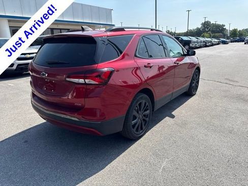 Used 2022 Chevrolet Equinox RS w/ RS Leather Package FWD image 3