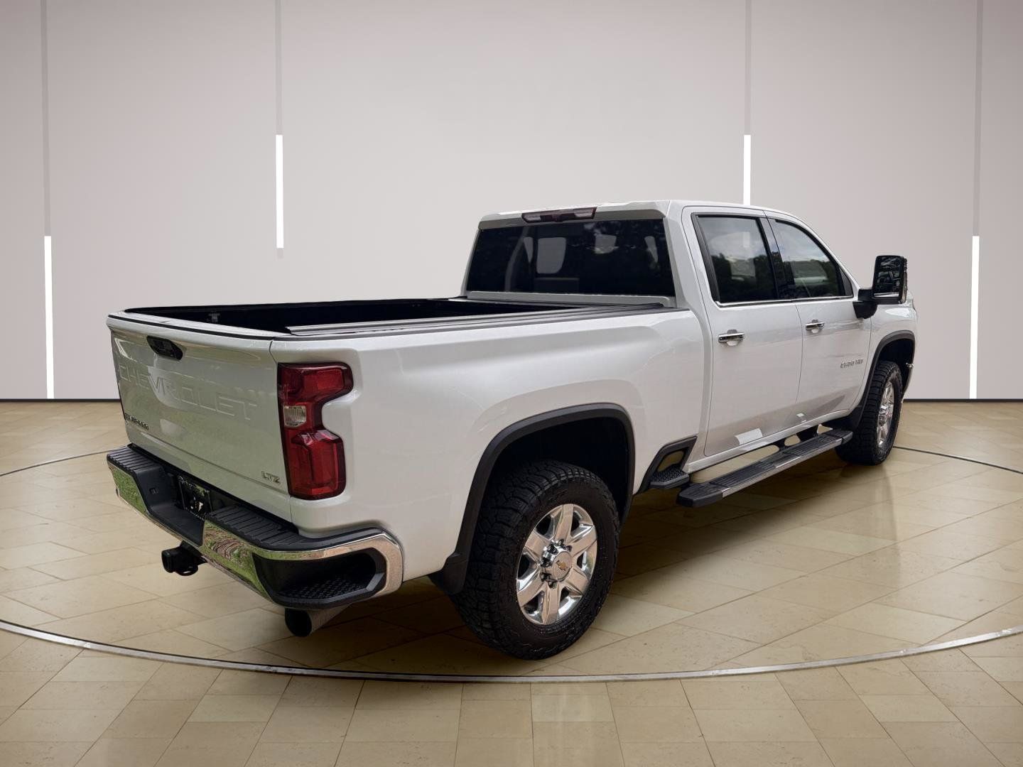 Used 2022 Chevrolet Silverado 2500 LTZ w/ LTZ Convenience Package AWD/4WD image 17