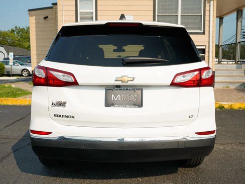 Used 2020 Chevrolet Equinox LT w/ Driver Convenience Package FWD image 6
