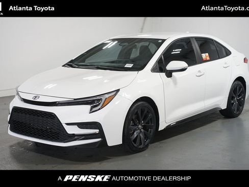 Certified 2023 Toyota Corolla SE image 1