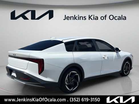 New 2026 Kia K4 EX FWD image 3