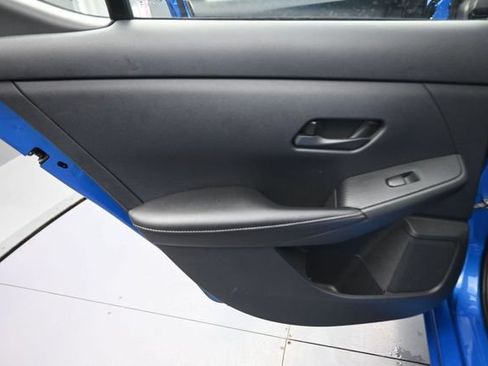 Used 2024 Nissan Sentra SV FWD image 26