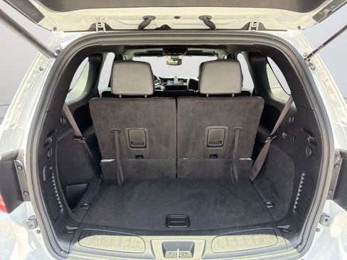 Used 2024 Dodge Durango GT RWD image 34