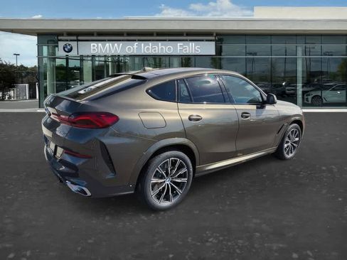 New 2026 BMW X6 xDrive40i image 7